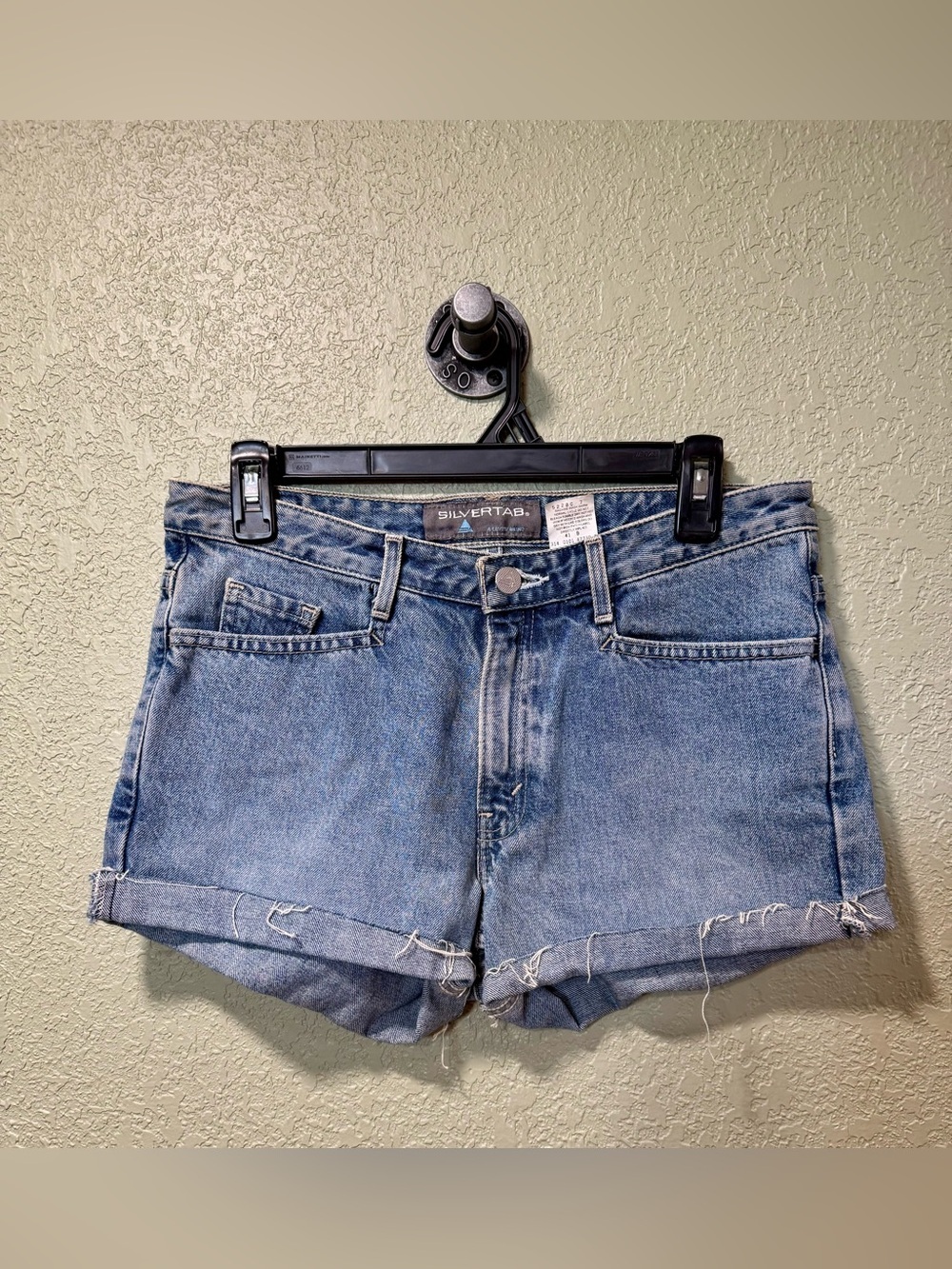 Levi's SILVERTAB Light Blue Rolled Hem Denim Shorts 7